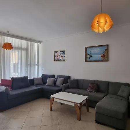 Ion Apt Stadiume 公寓 Sarandë